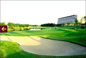 Bangkok Golf Spa Resort Esterno foto